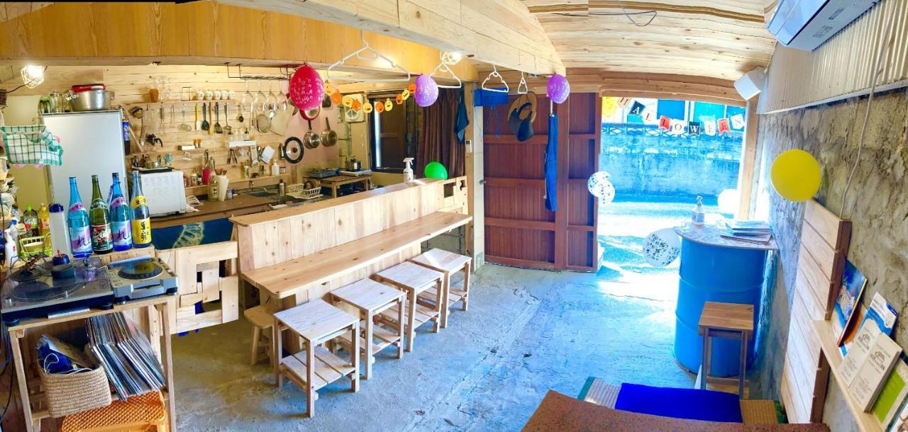 奄美ゲストハウス Hub A Nice Inn Setouchi  Экстерьер фото