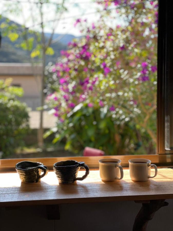 奄美ゲストハウス Hub A Nice Inn Setouchi  Экстерьер фото