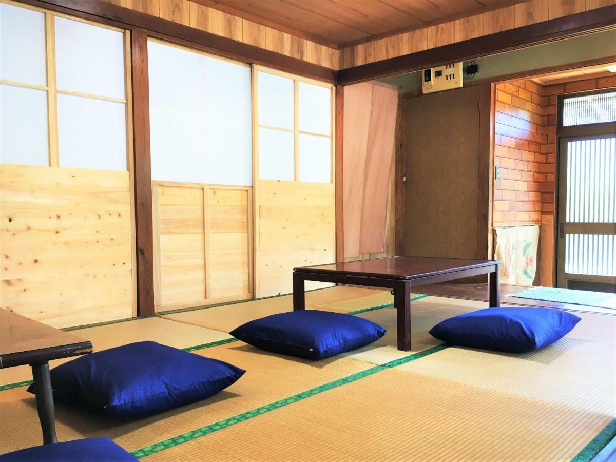 奄美ゲストハウス Hub A Nice Inn Setouchi  Экстерьер фото